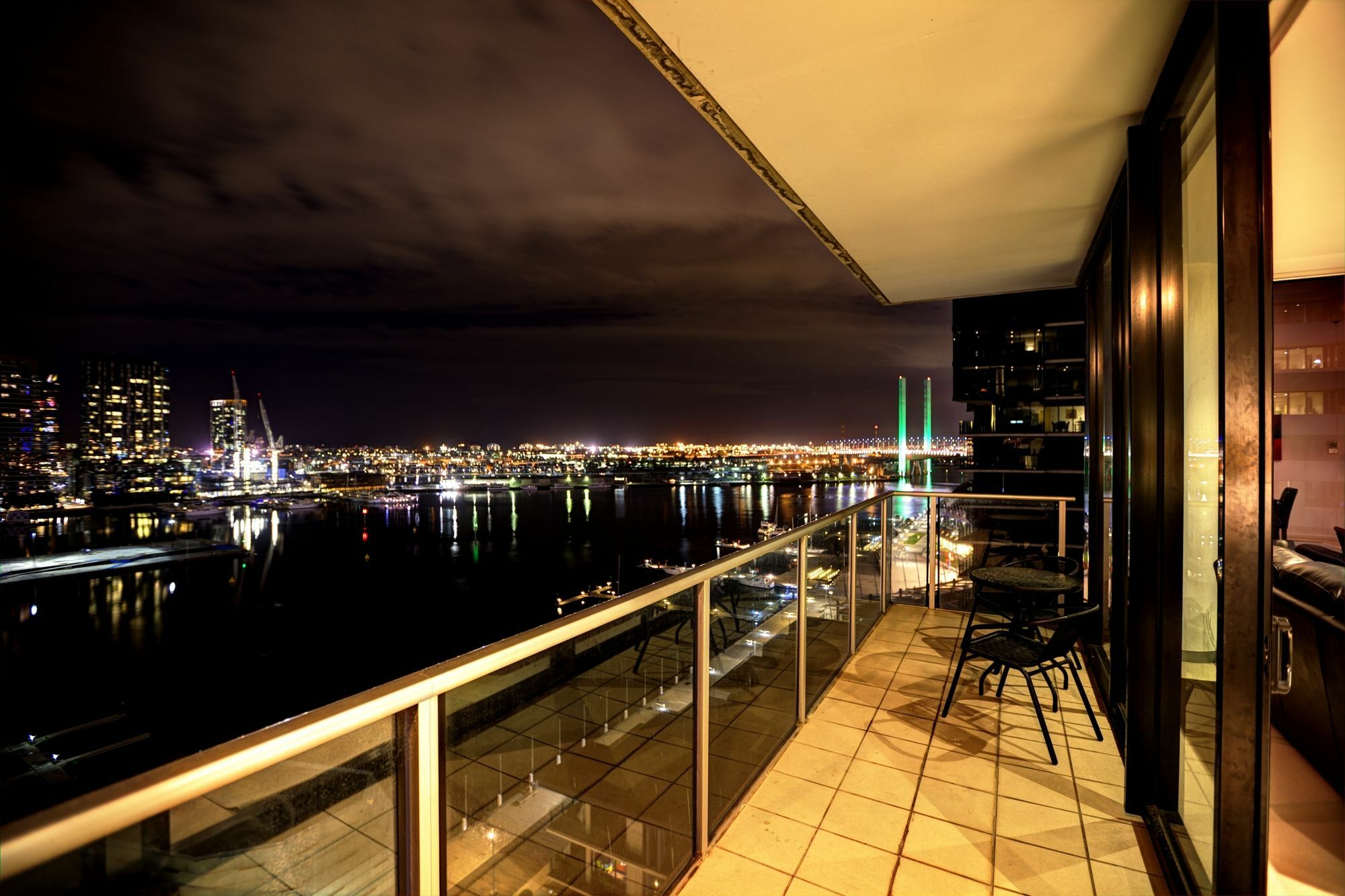 Acd Apartments Melbourne City Exterior foto